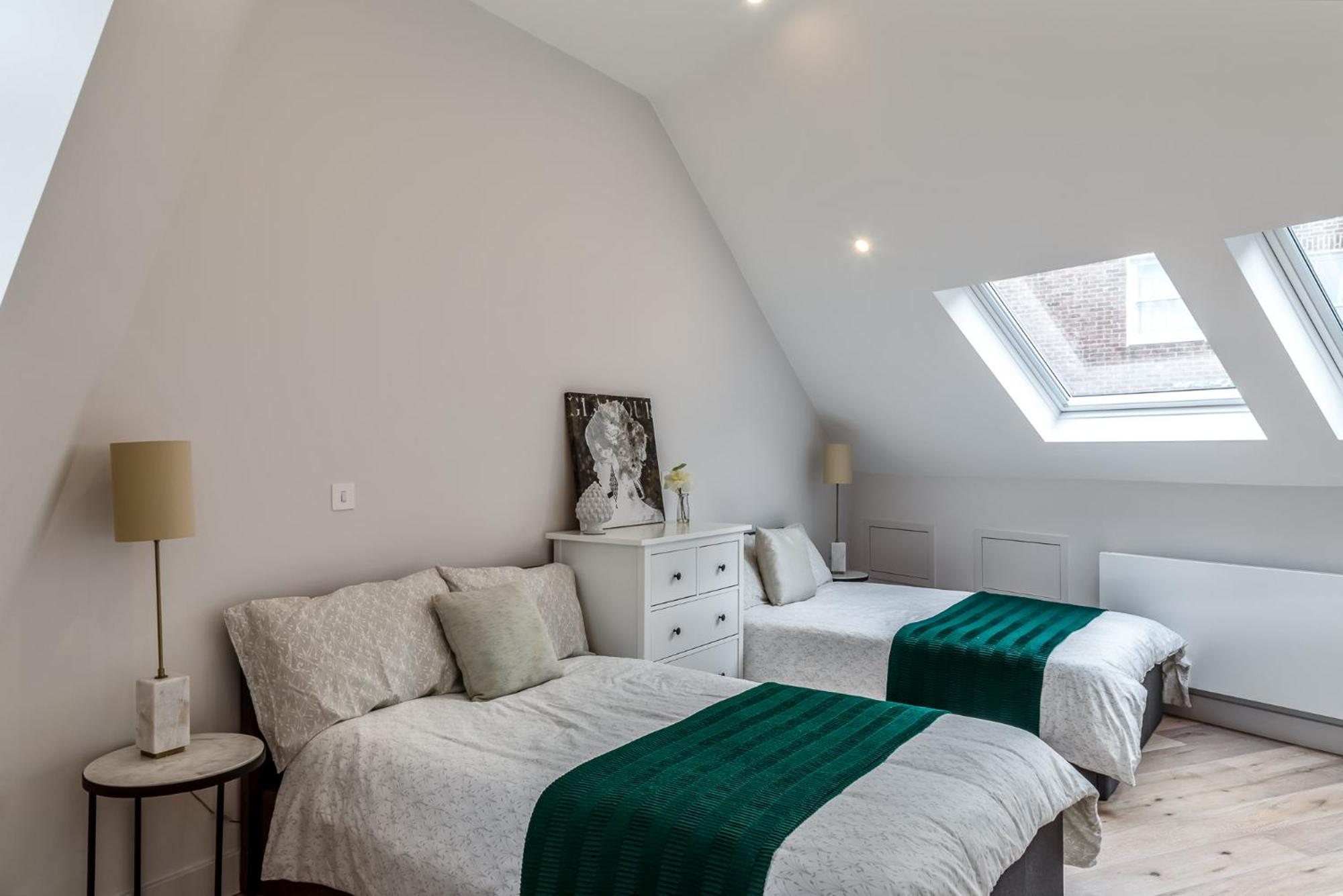 Picktheplace Family House In West Kensington * London