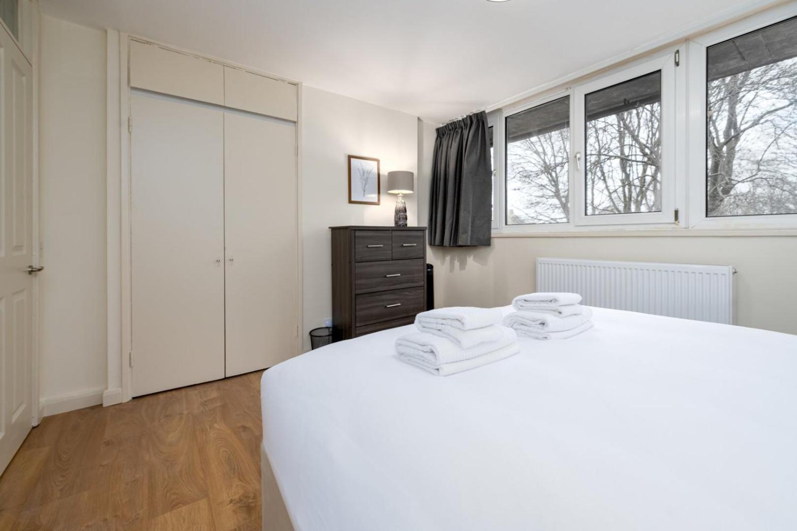 Guestready - Spacious Retreat At Grange Park Londen