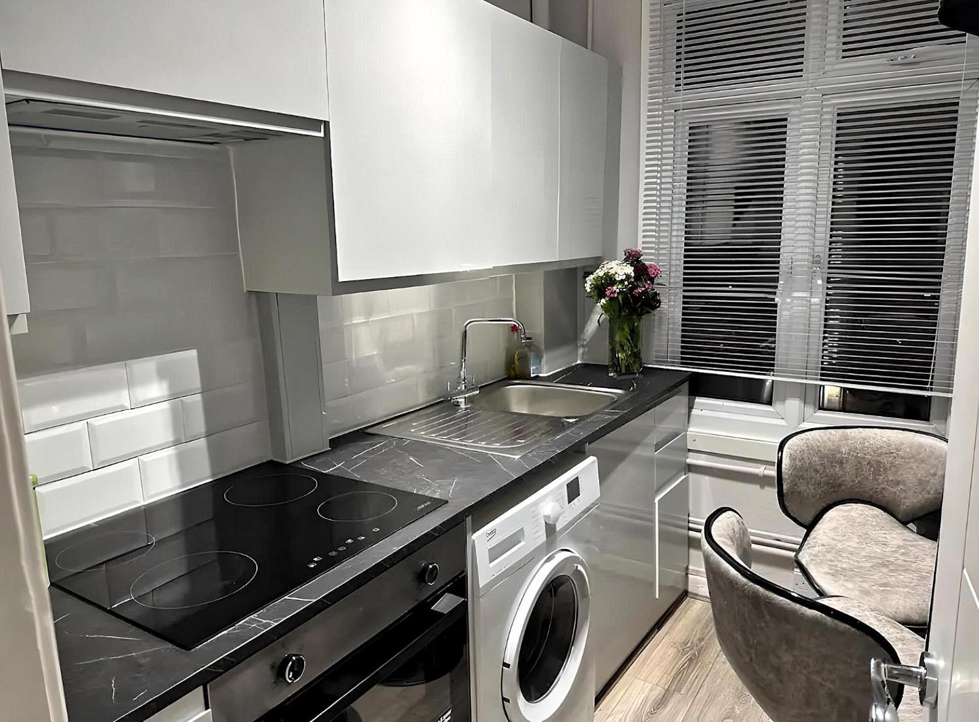 Habitación en casa particular Brixton Hill Retreat Modern And Cosy Londres