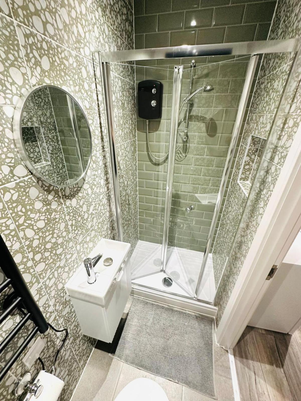 Apartment Luxury Flats, Perfect And Ideal For Tourists *