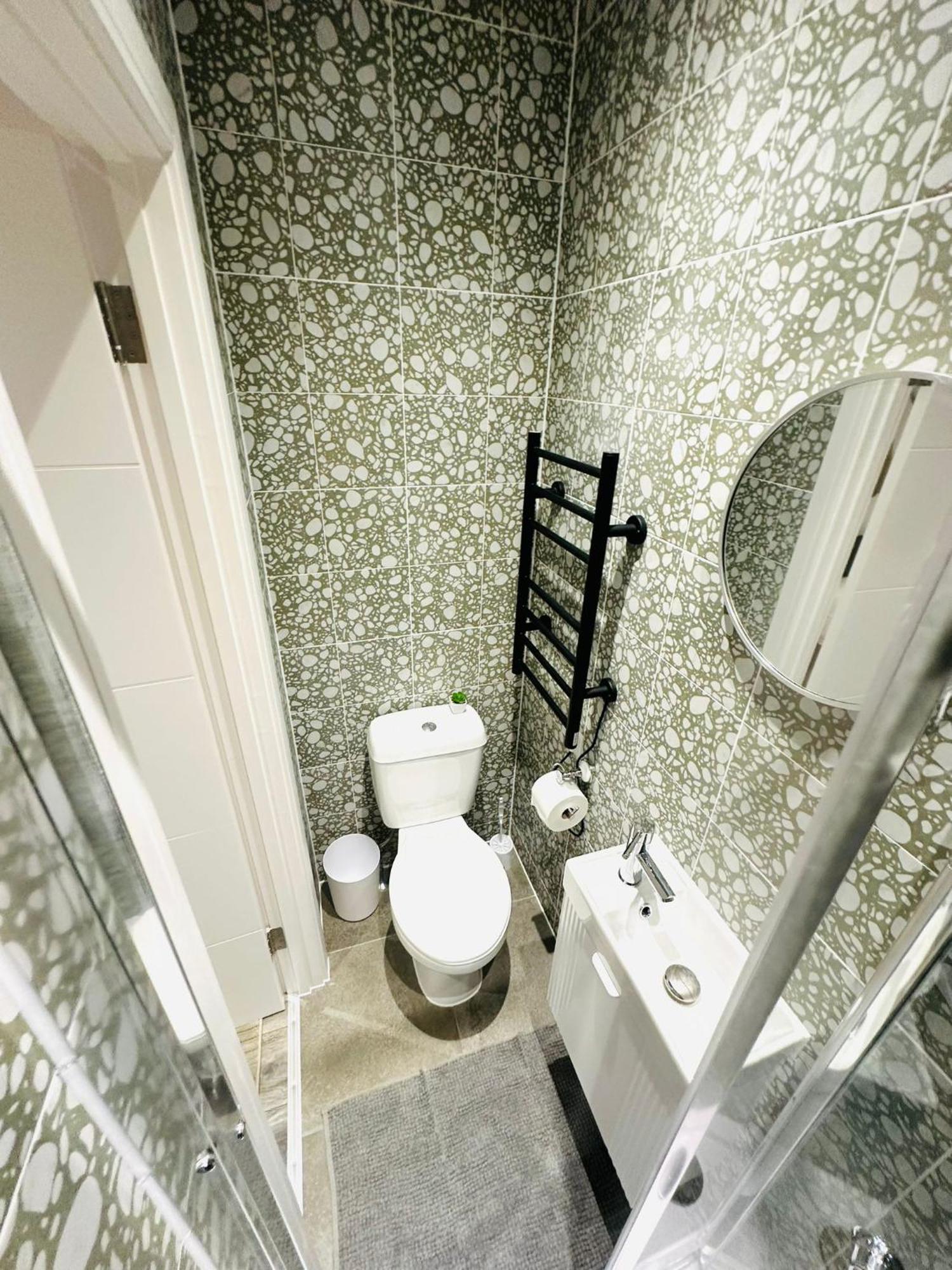 Apartment Luxury Flats, Perfect And Ideal For Tourists