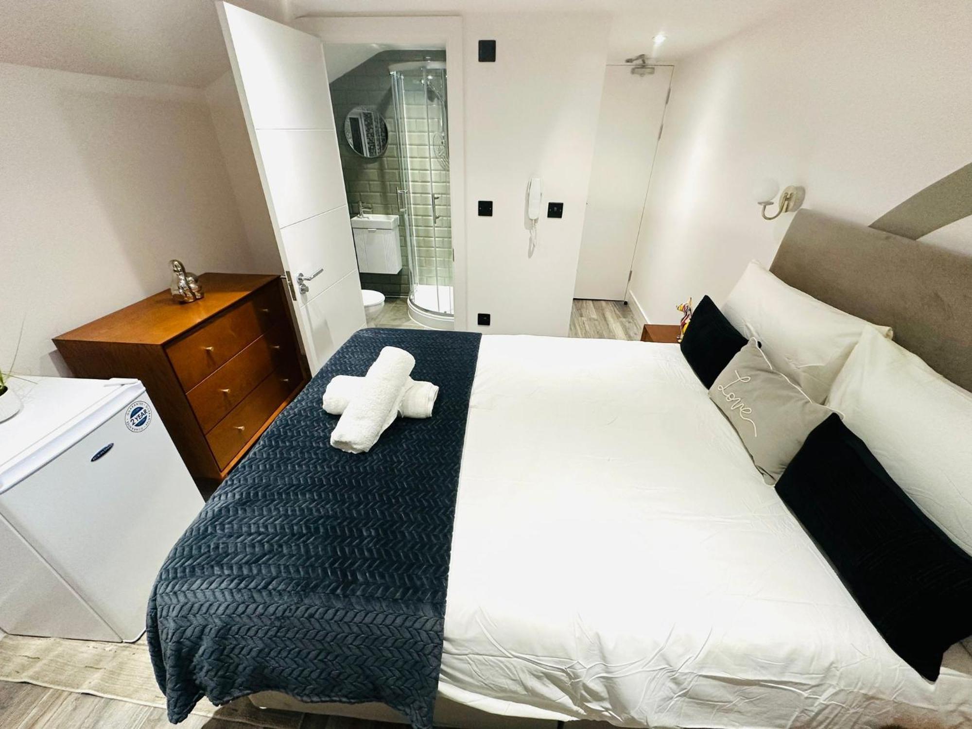 Apartment Luxury Flats, Perfect And Ideal For Tourists *