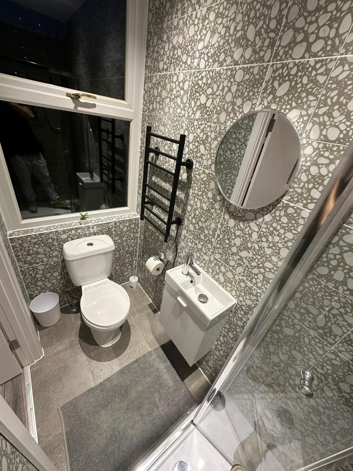Luxury Flats, Perfect And Ideal For Tourists *