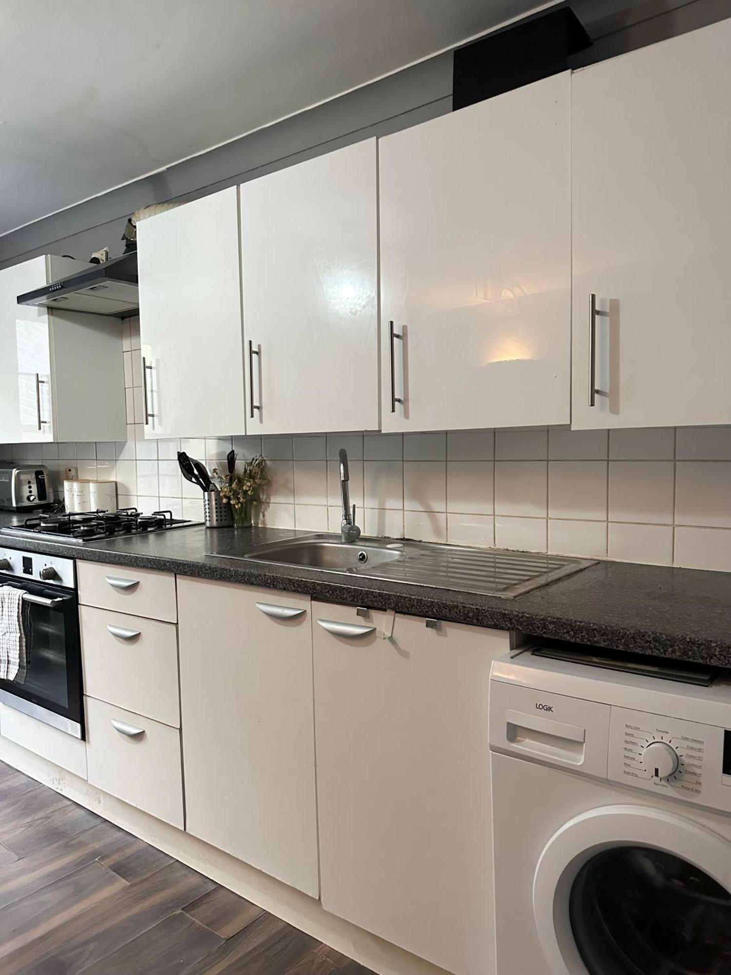 Privatunterkunft Luxury In A 4 Bedroom Flat! 4 Minutes Walk To Kingscross, St Pancras