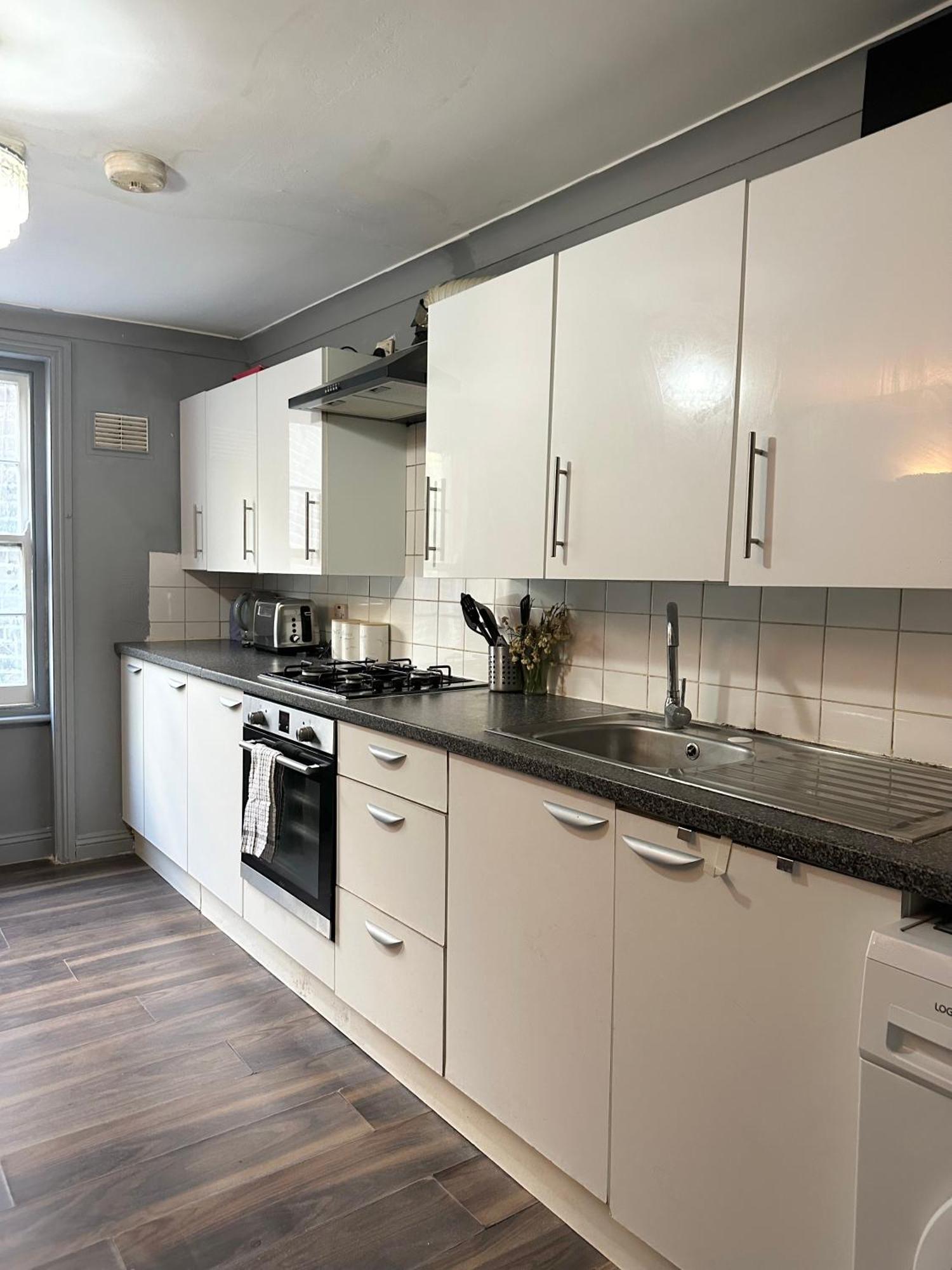 Privatunterkunft Luxury In A 4 Bedroom Flat! 4 Minutes Walk To Kingscross, St Pancras
