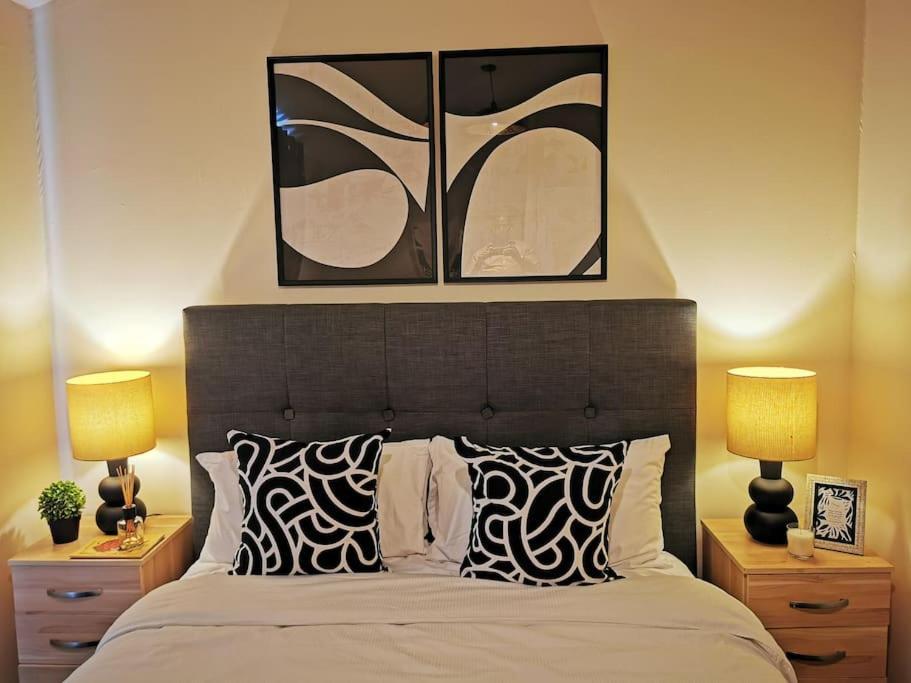 Cozy Near O2 Arena Guest house