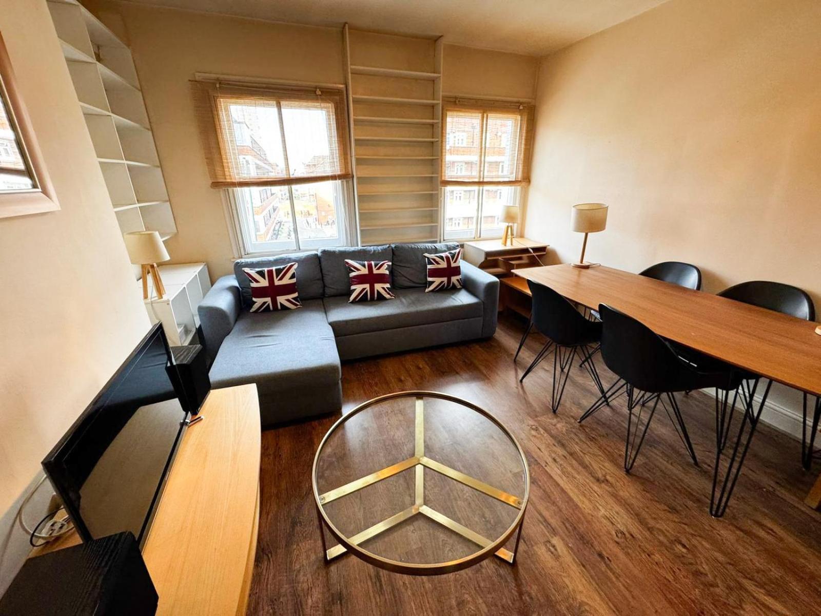 Flat D Stockwell Apartment London