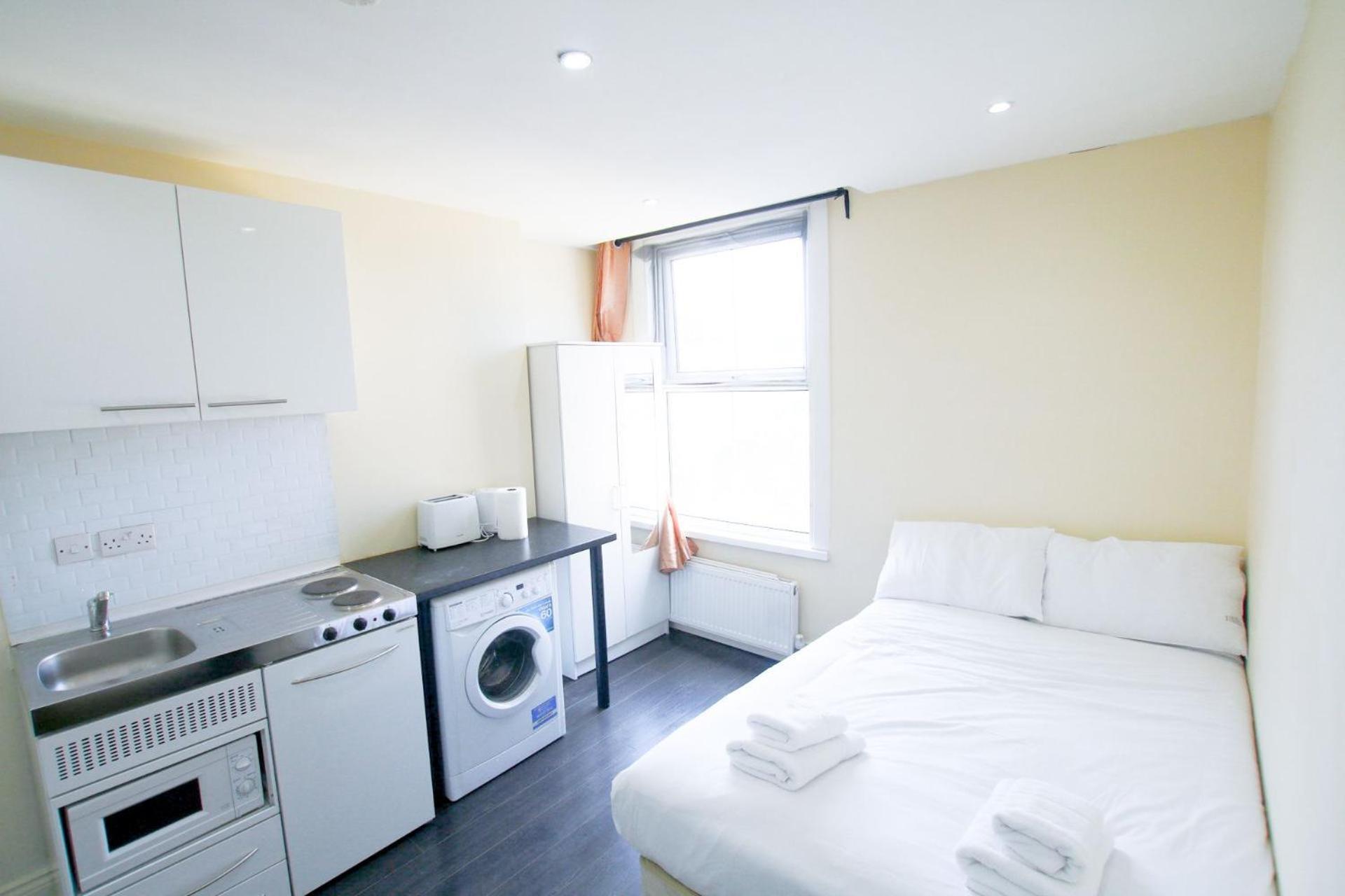 The Hammersmith Apartment *