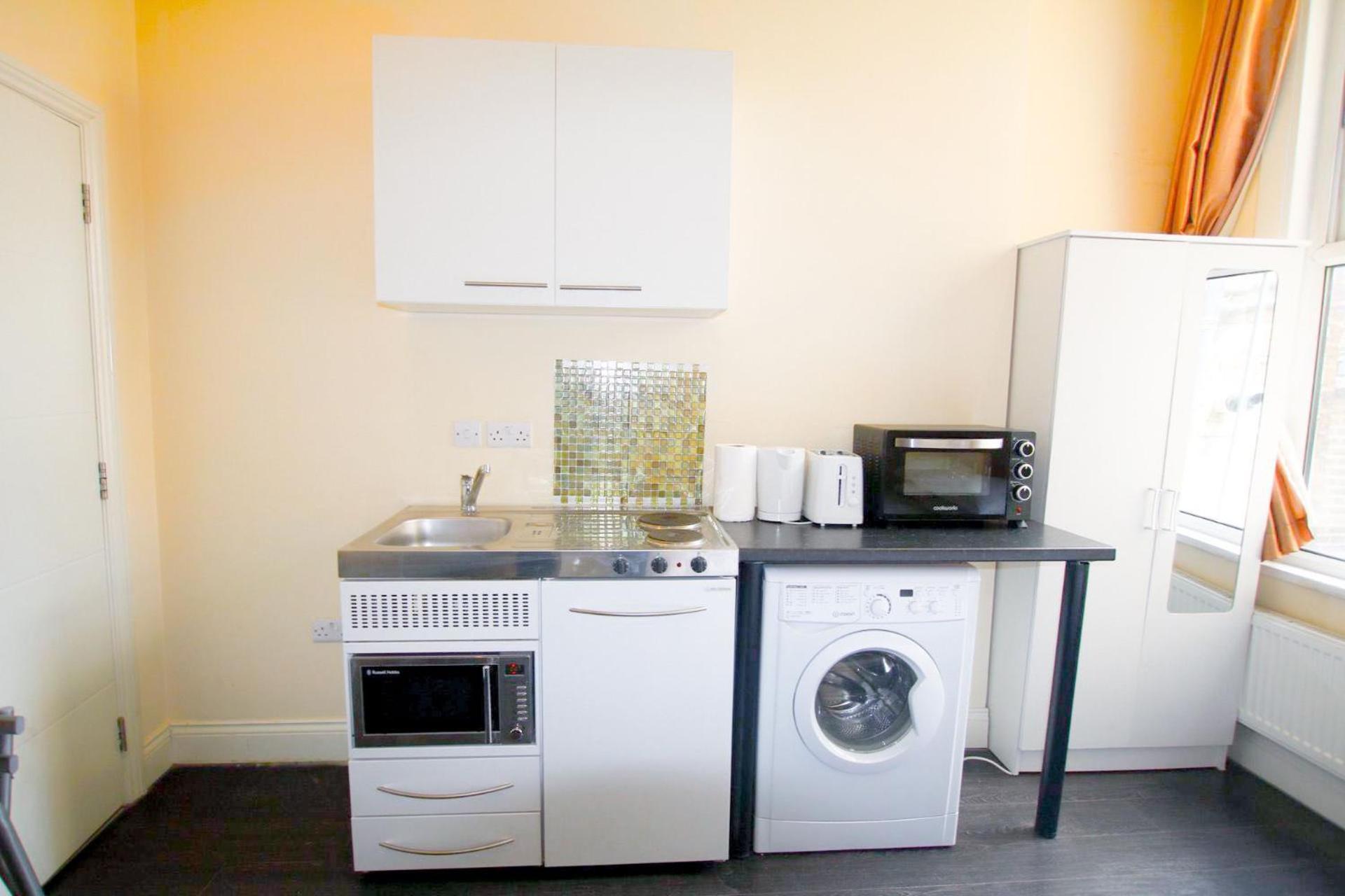 The Hammersmith Apartment