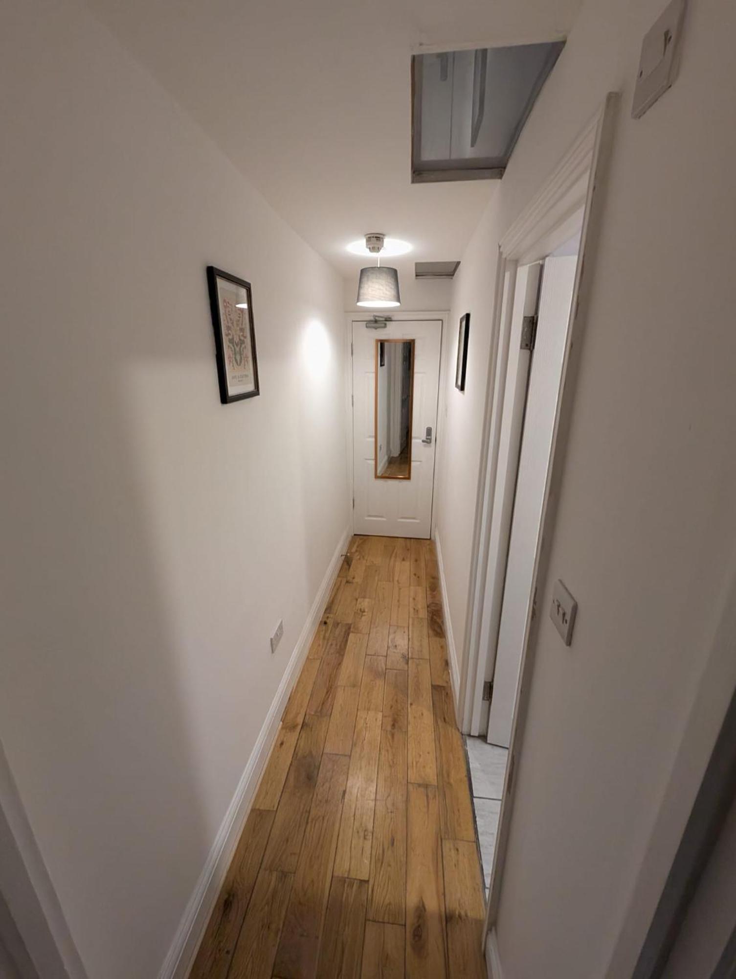 En-suite Double - Leytonstone E11 Gasthuis Londen