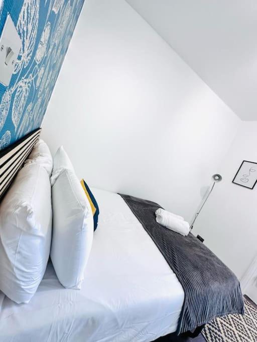 Luxury Flat Hyde Park Super Location For Tourists Apartment