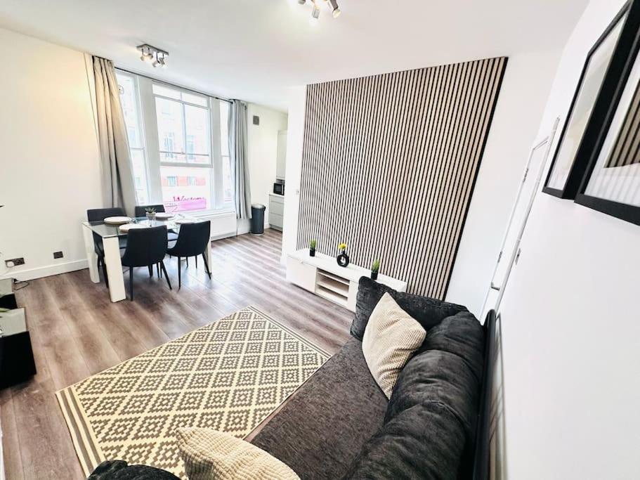 Luxury Flat Hyde Park Super Location For Tourists Apartment *