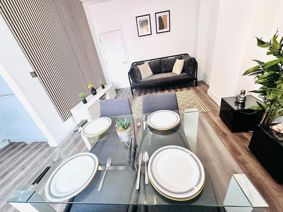 Luxury Flat Hyde Park Super Location For Tourists Apartment *