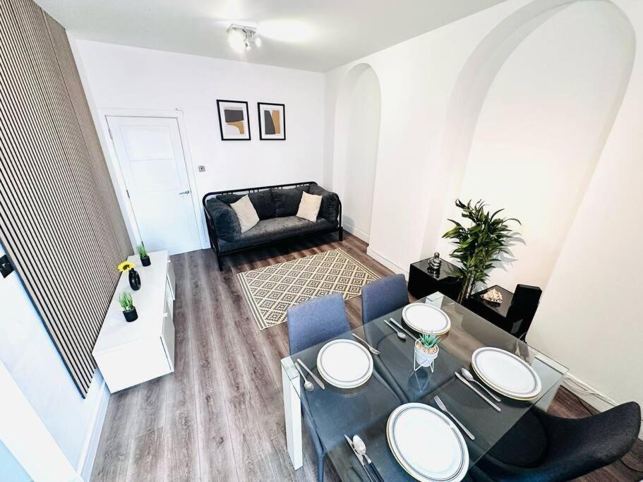 Luxury Flat Hyde Park Super Location For Tourists Apartment London