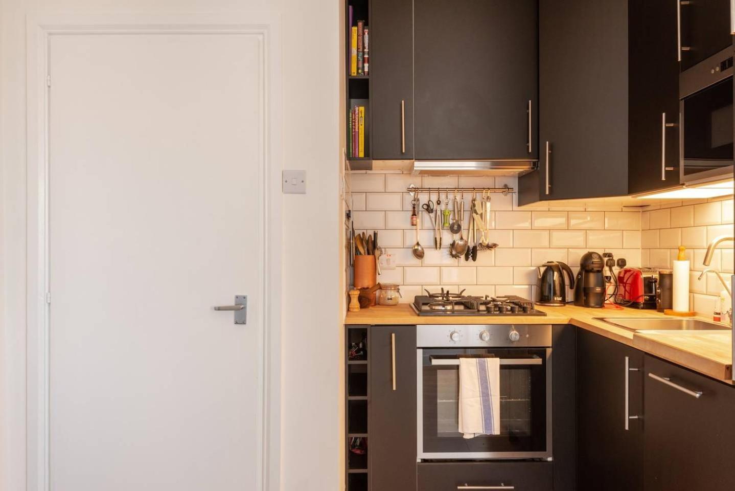 Guestready - 1br Flat Ideally Located In Zone 2 Fits 3 * London