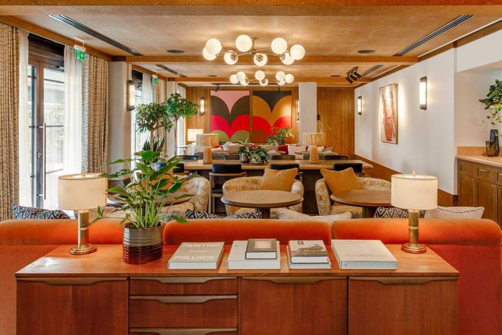 Luxury In A Vibrant Part Of North * Londres