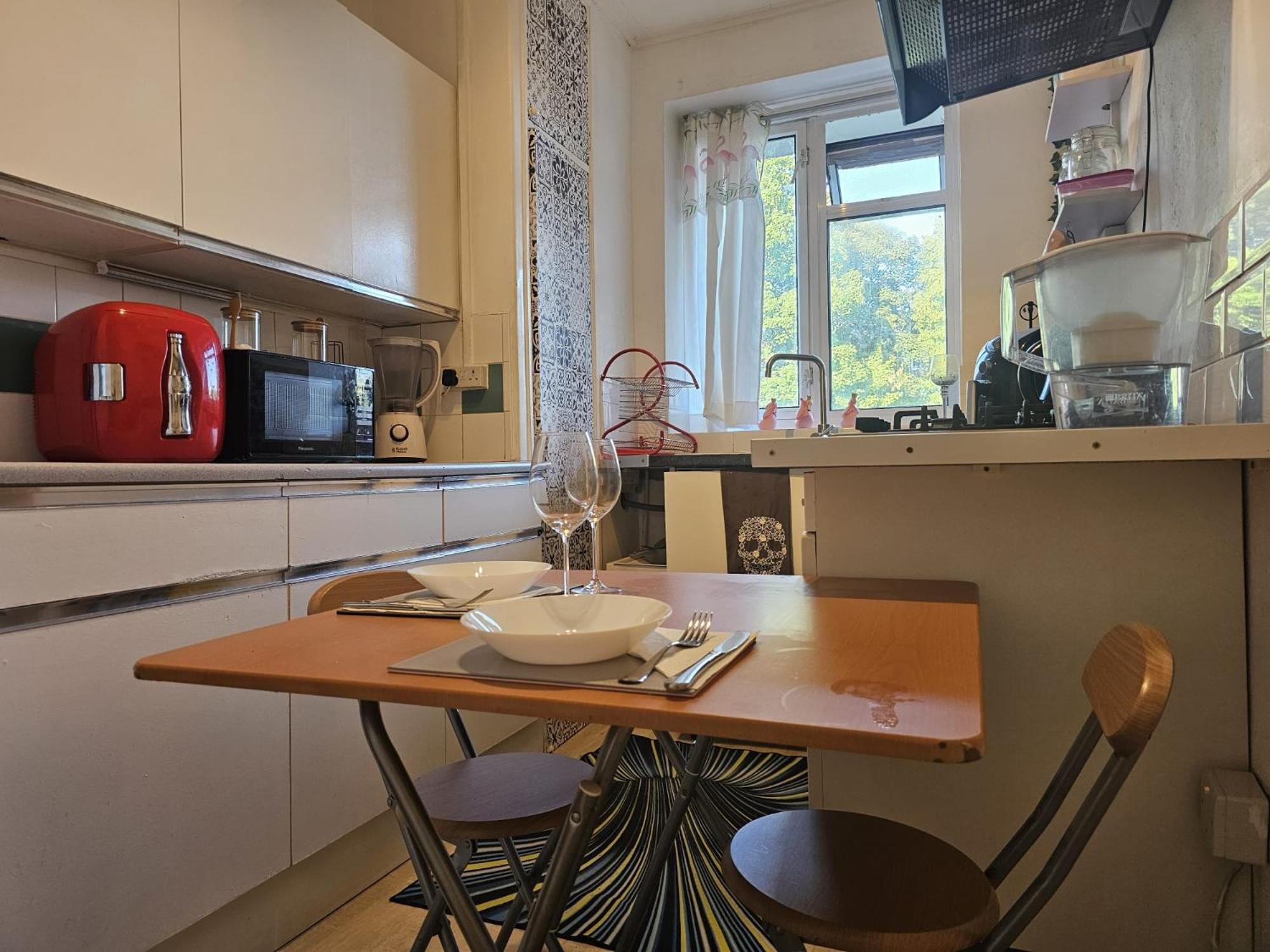 Confortable Close Hide Park Homestay