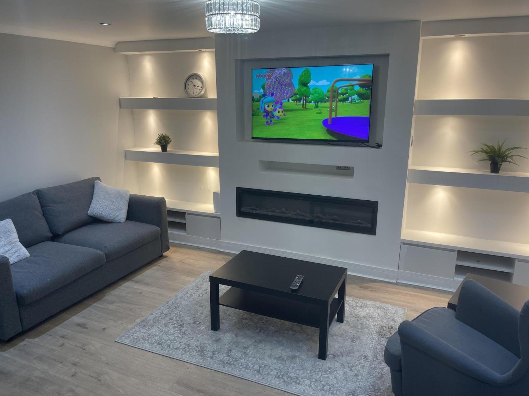 Cozy House With 3 Bedrooms * Londen