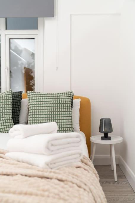Apartamento Two Bedroom By Buonomo Short Lets & Serviced In Balham With Balcony
