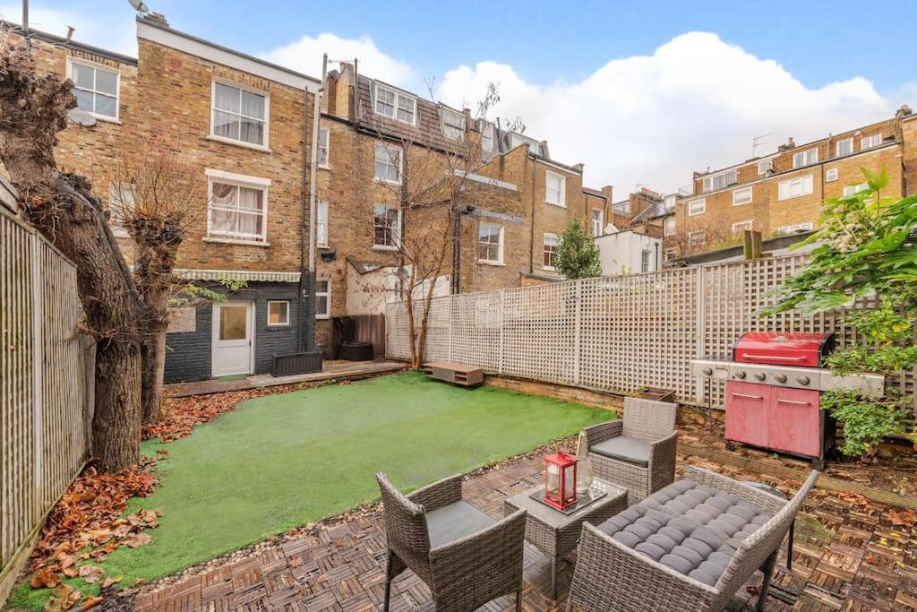 Spacious And Modern Duplex With Garden Apartment *