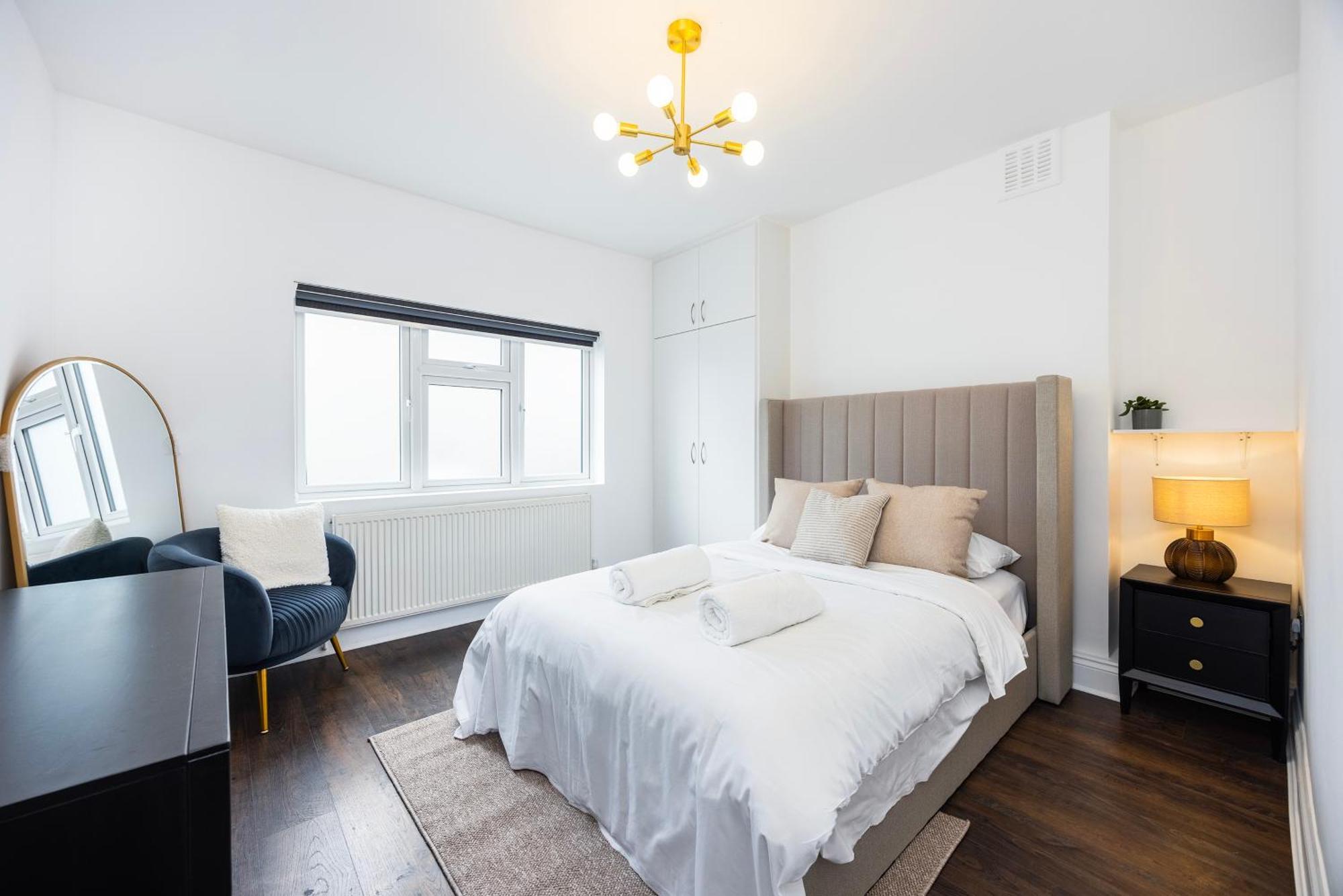 1 Bed On Ivor Place Apartment *