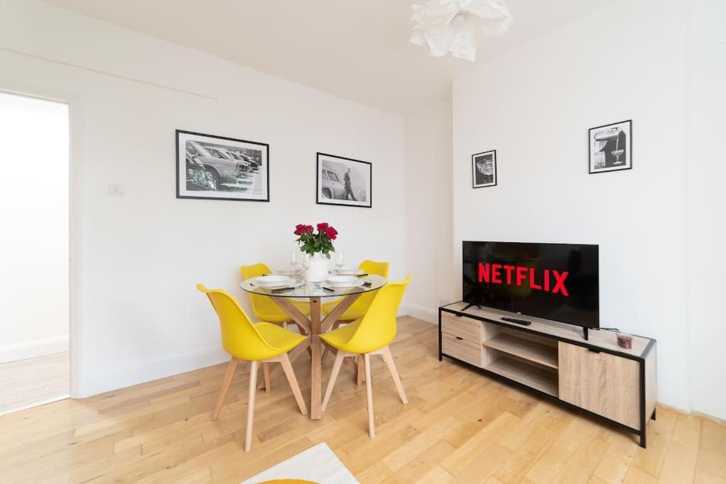Apartamento Two Bedroom By Buonomo Short Lets & Serviced In Balham With Balcony *