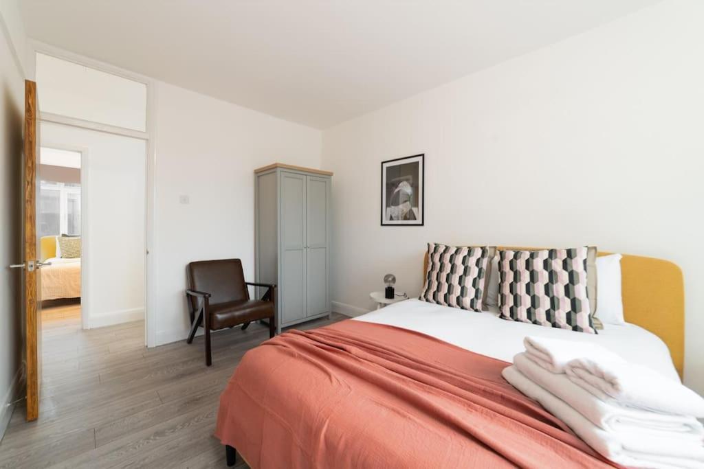 Apartamento Two Bedroom By Buonomo Short Lets & Serviced In Balham With Balcony *