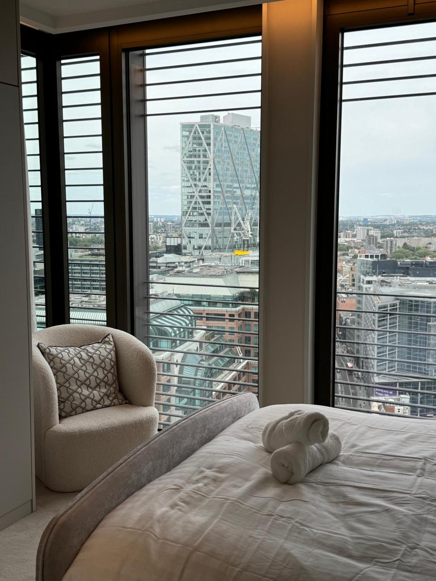 One Bedroom Flat In The Centre * London