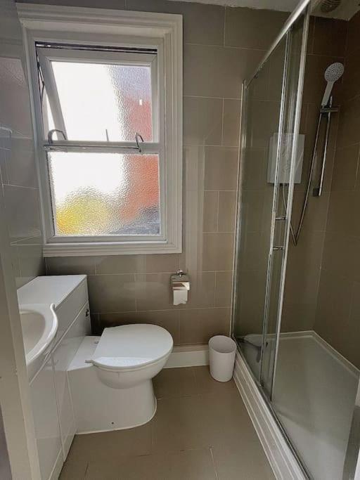 Modern 1-bed In Appartement