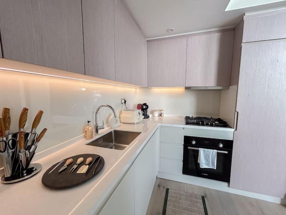 Leilighet Stylish And 1 Bedroom