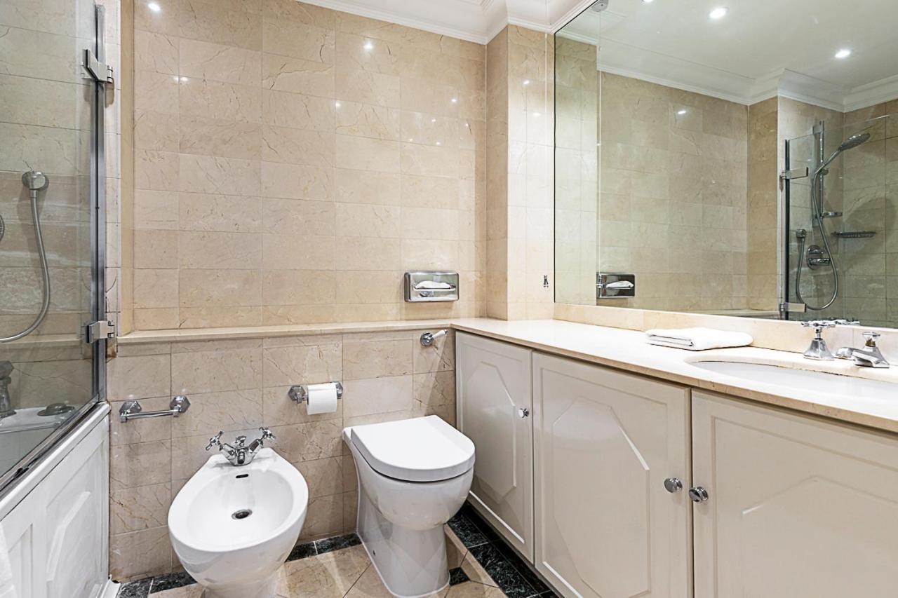 Apartment Elegant Two-bedroom Flat In Evelyn Gardens *