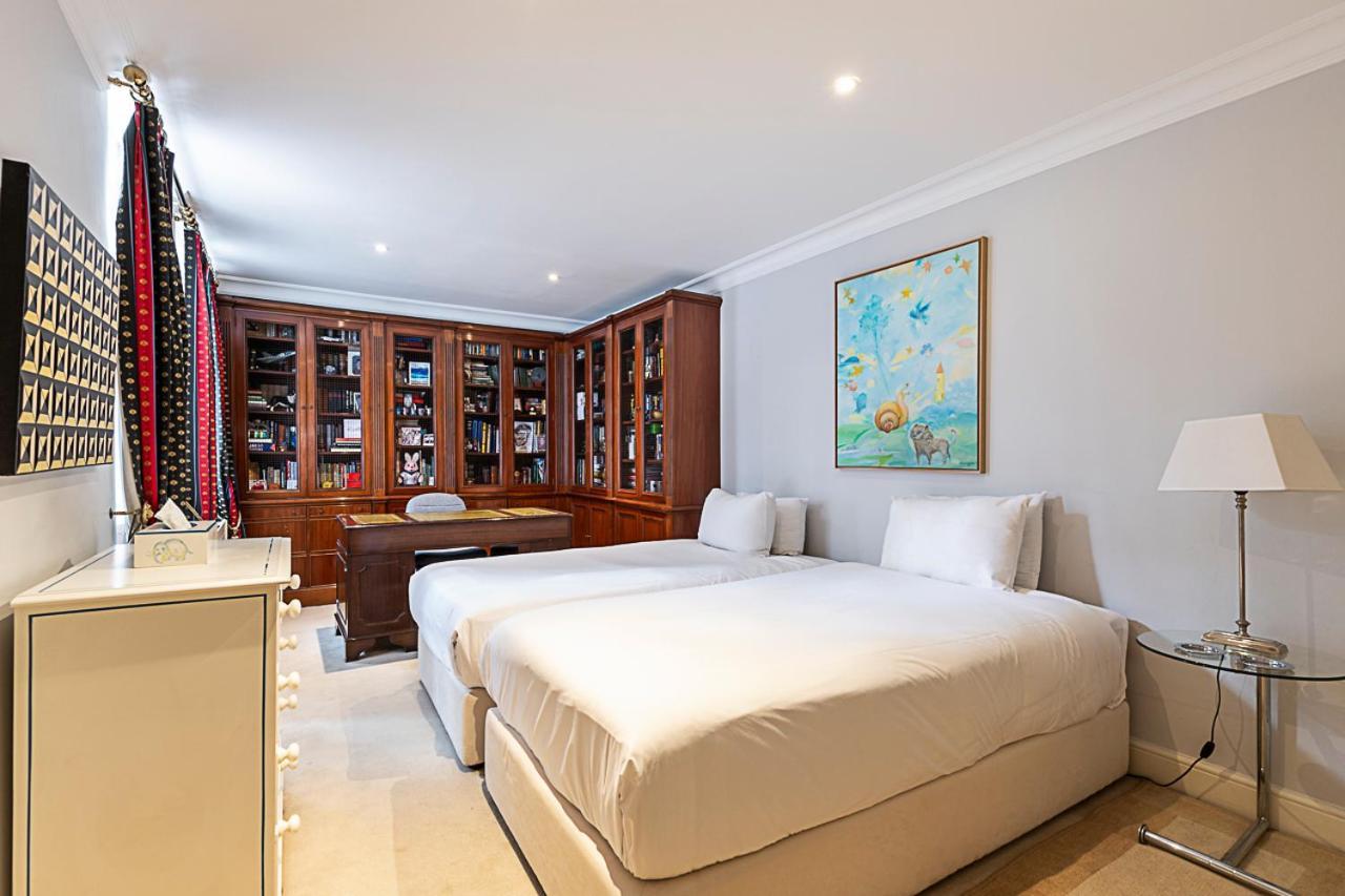 Apartment Elegant Two-bedroom Flat In Evelyn Gardens *