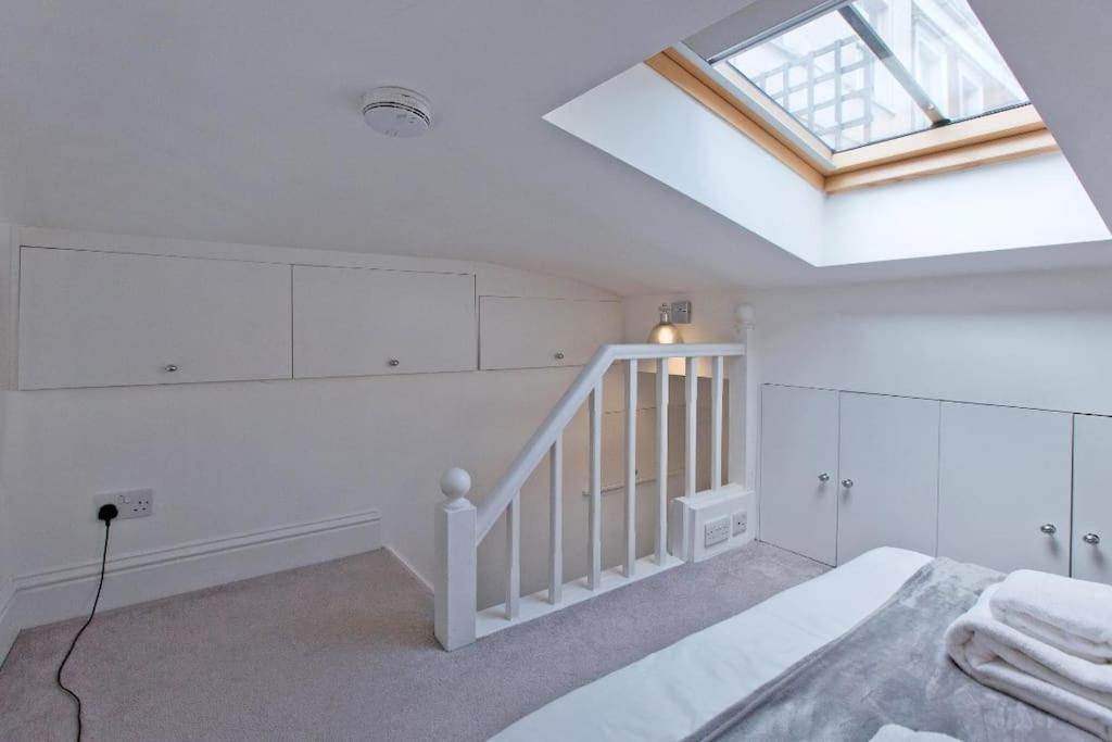 Cosy 2 Bed Modern Mews - Kings Cross Apartamento