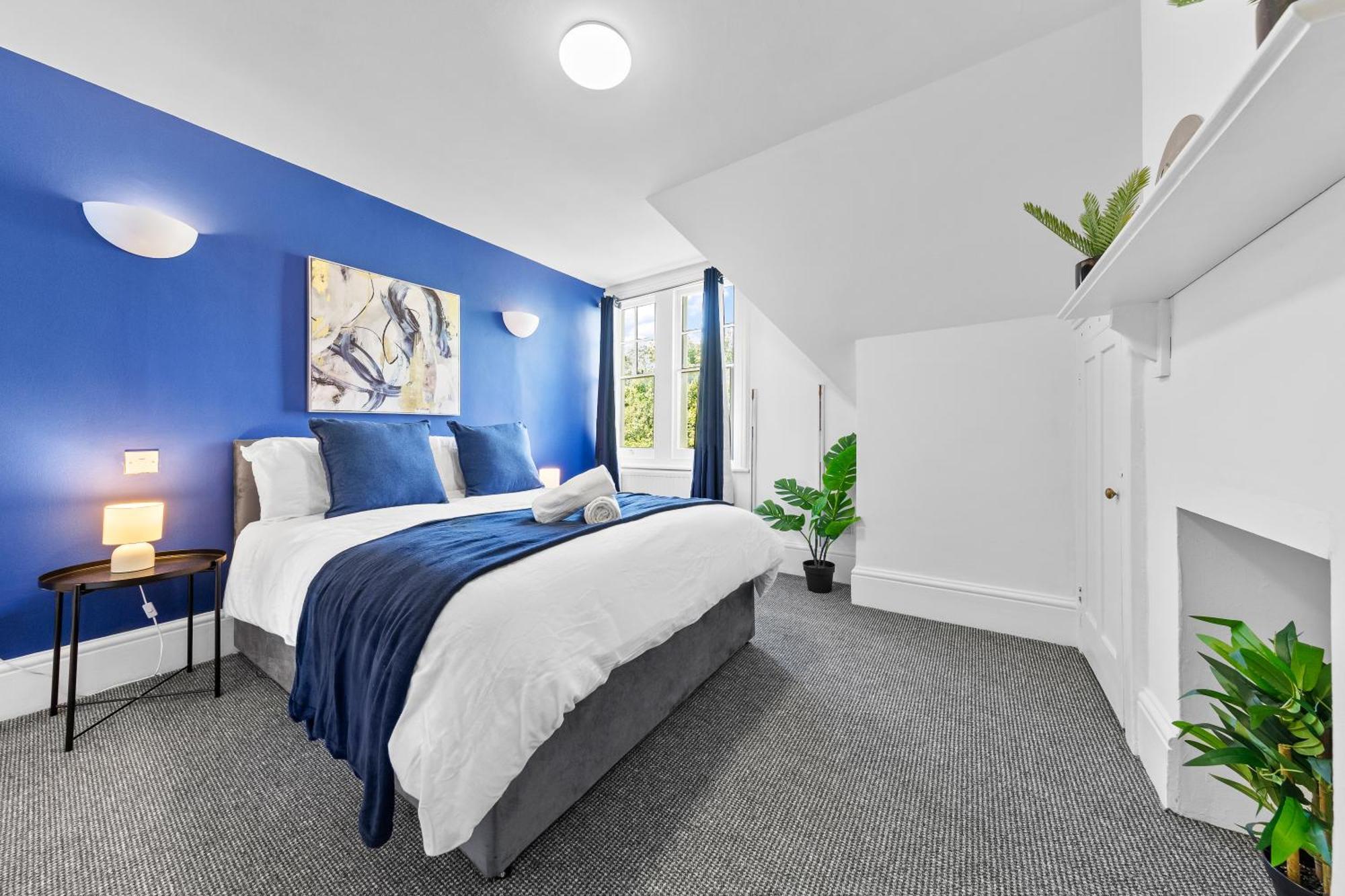 Book Now-save Big - - Brixton -4br-wifi -close To Tube Station- Sleeps10