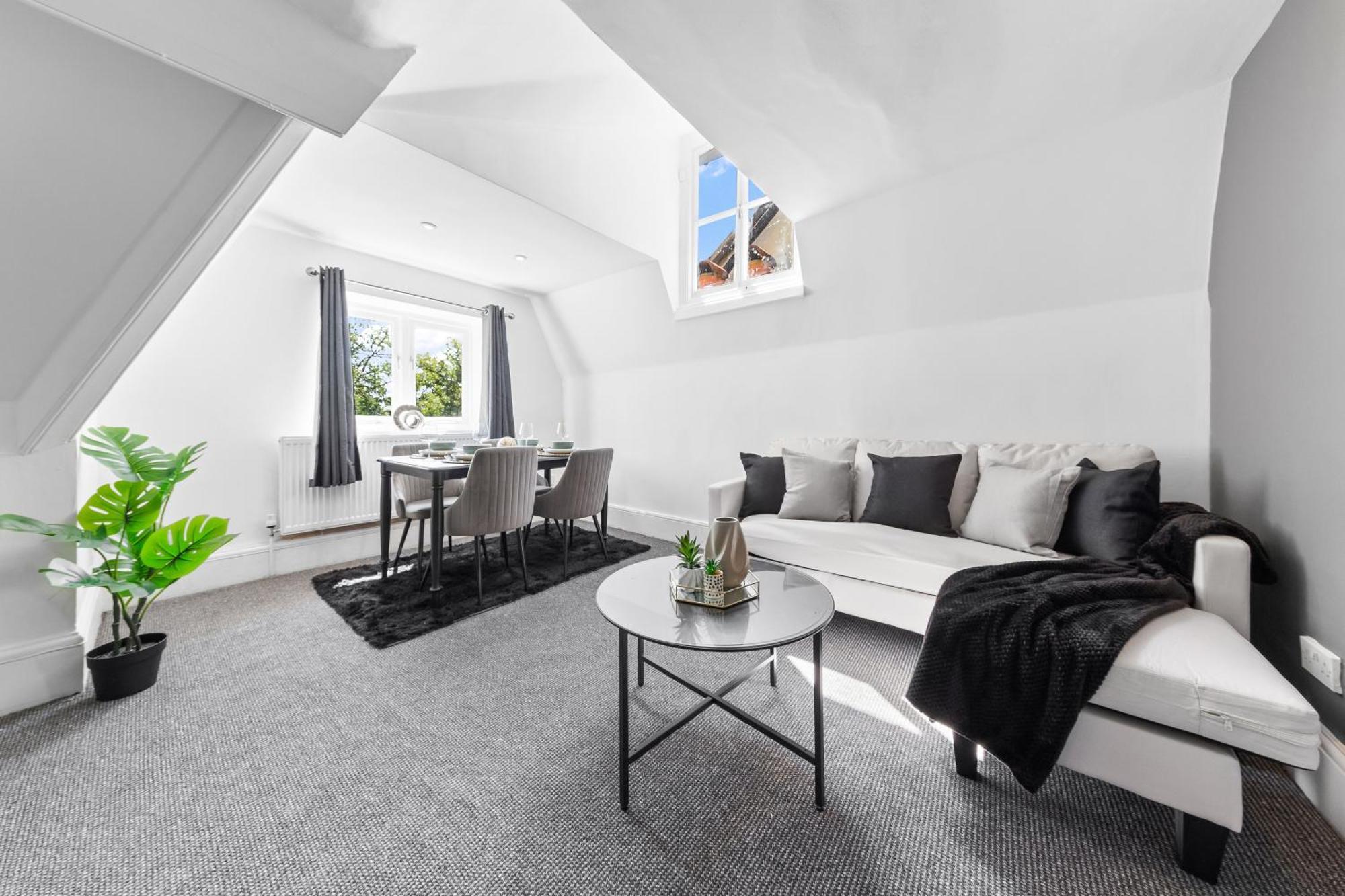 Apartment Book Now-save Big - - Brixton -4br-wifi -close To Tube Station- Sleeps10