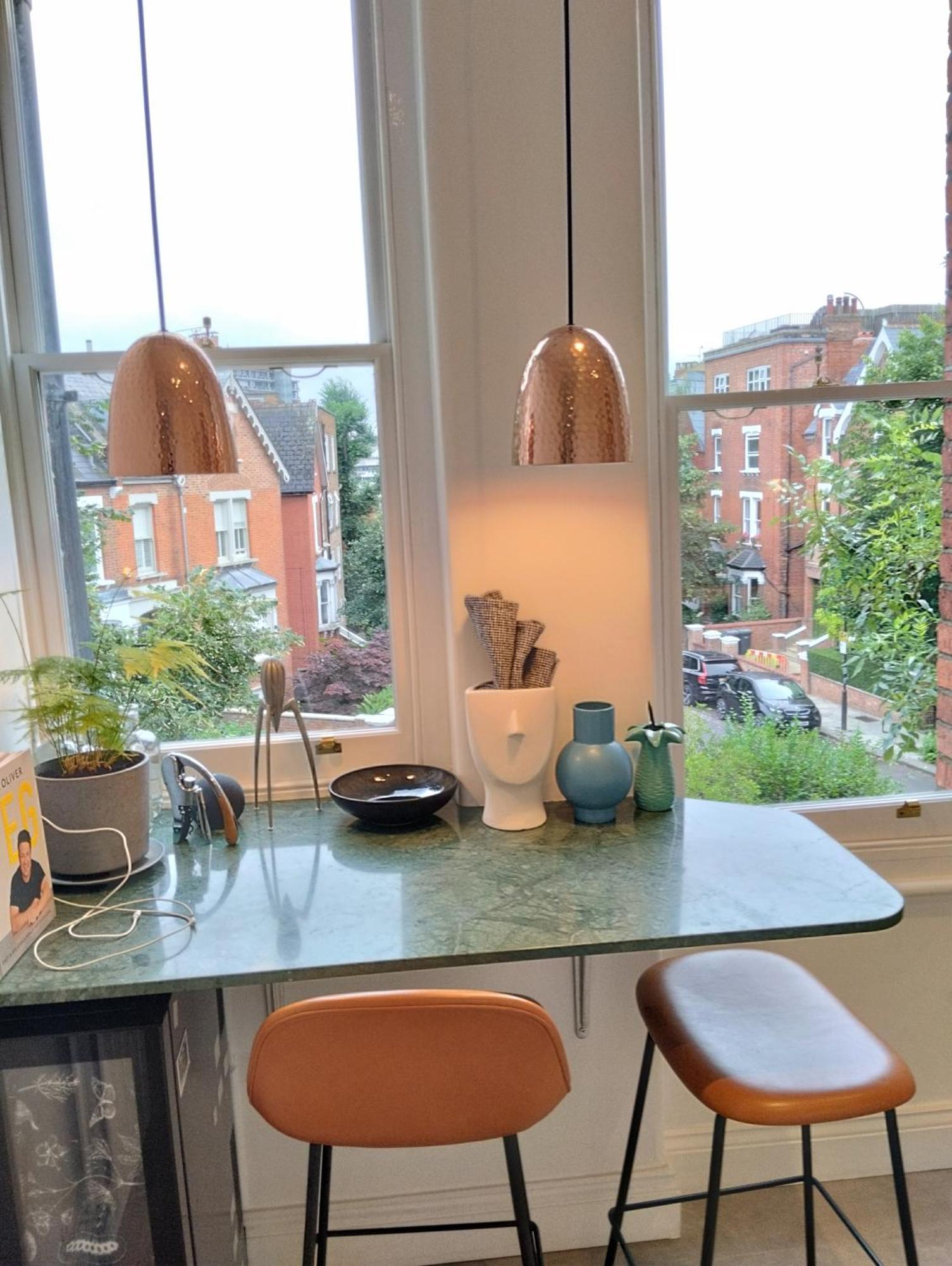Cosy Oasis With A View London