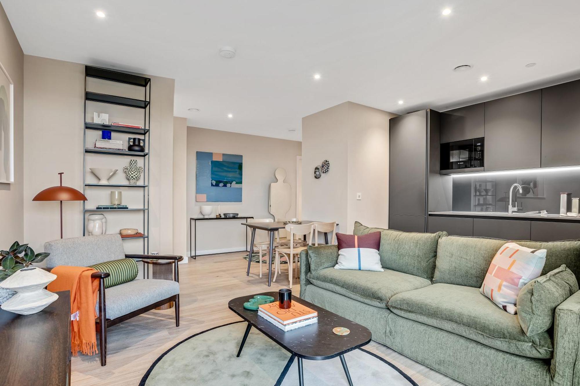 Riverstone Heights