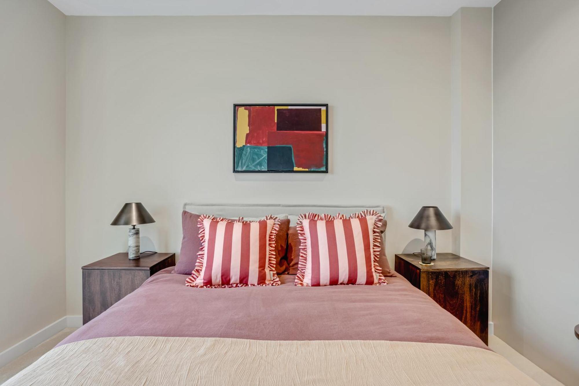Apartment Riverstone Heights