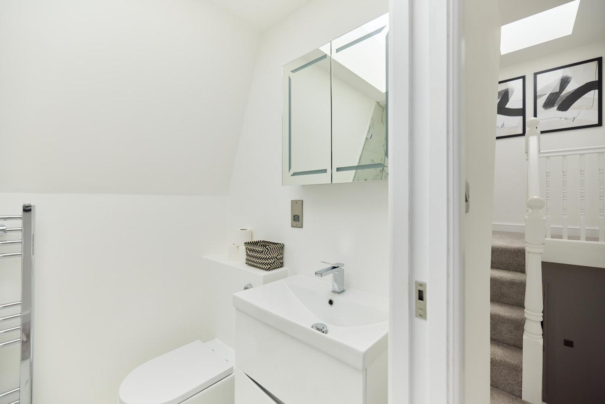 The Shepherd's Bush Wonder - Trendy 4bdr With Garden And Terrace Leilighet *