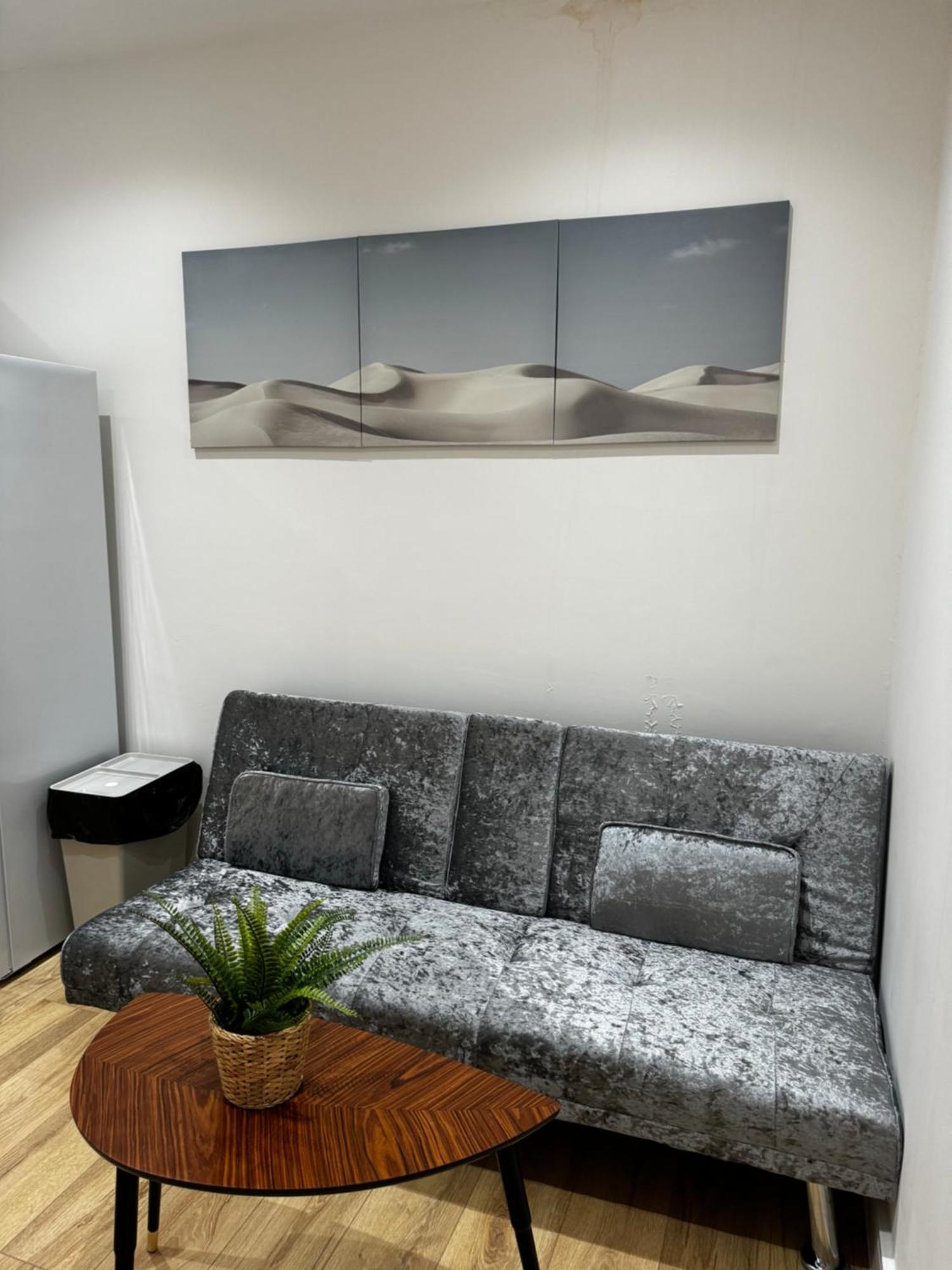 Prime Apartment *