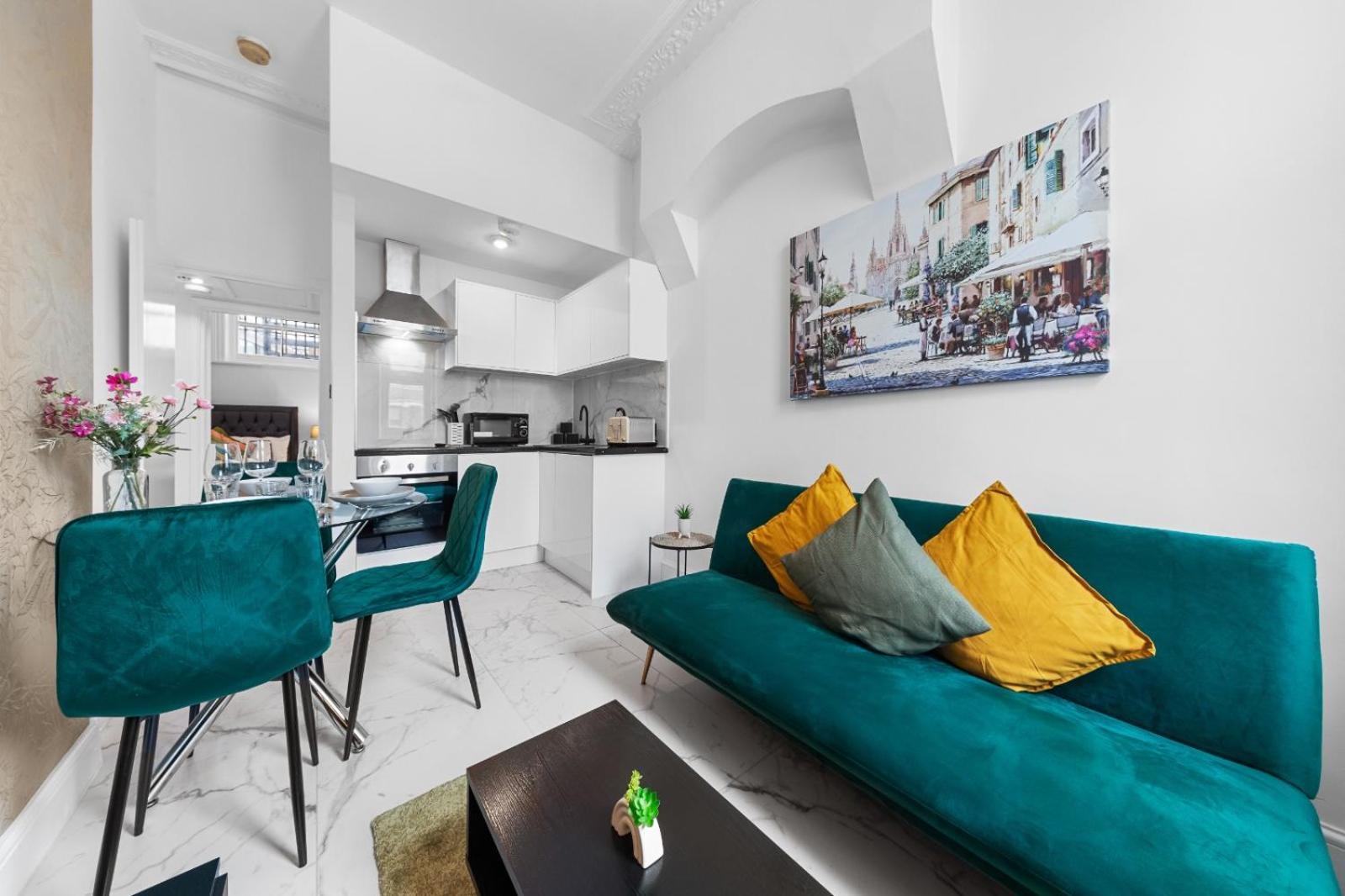 1b Flat, Sleeps 5 In Finchley Tw18 Apartment *
