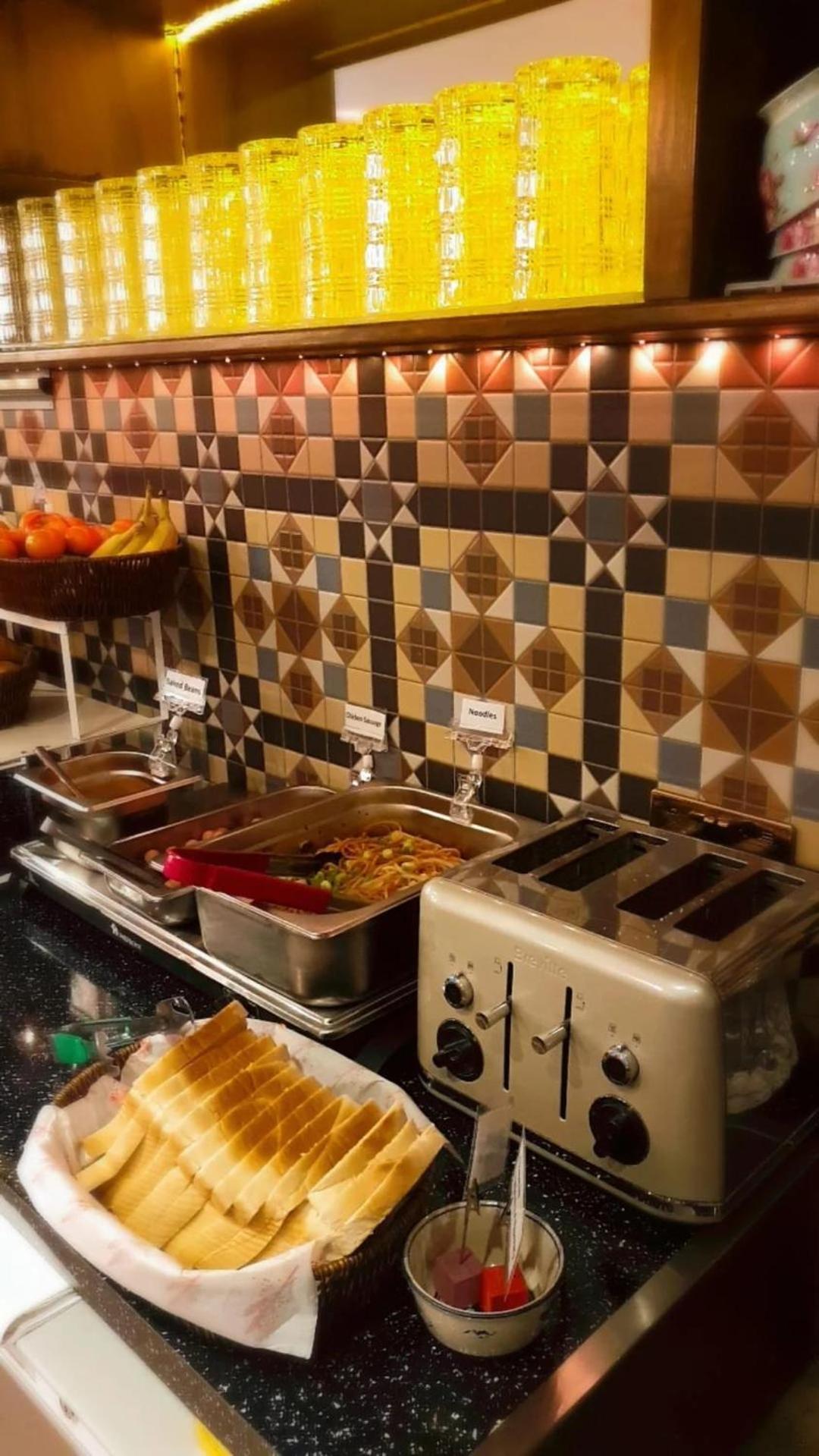 Dreamtel Kensington Hotel London