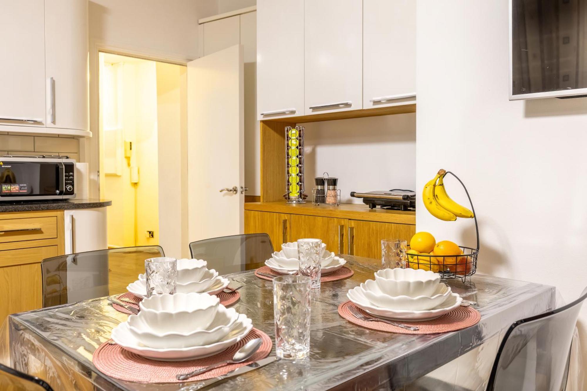 Quiet Location In London, Close To Paddington, Regent Park, Lord's Cricket, Late Check-in Apartment London