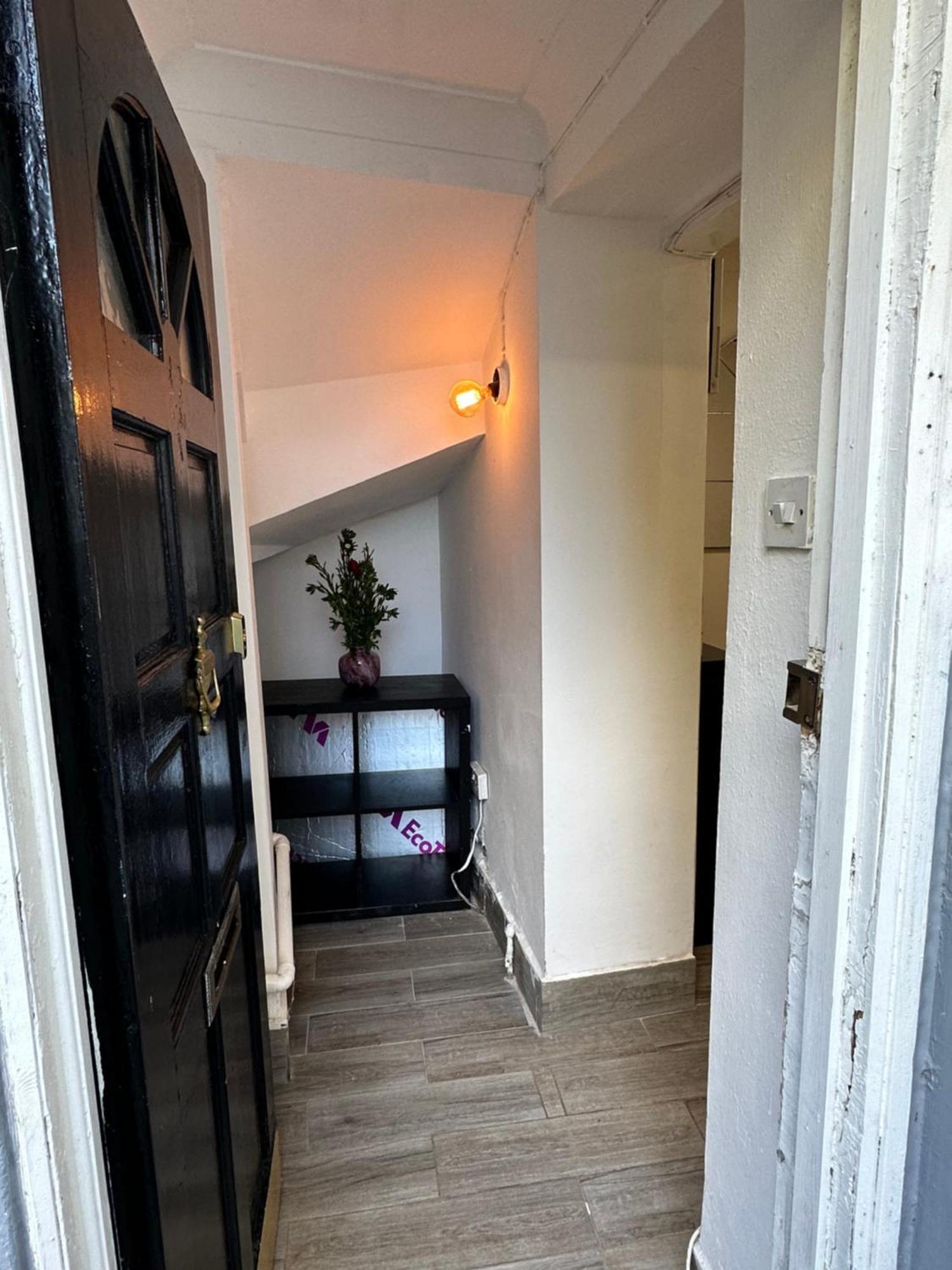 Springfield Apartment London