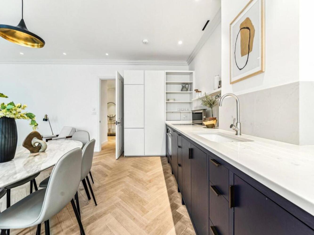 Appartement Beautiful Modern Central Covent Garden Sleeps 5 Londen