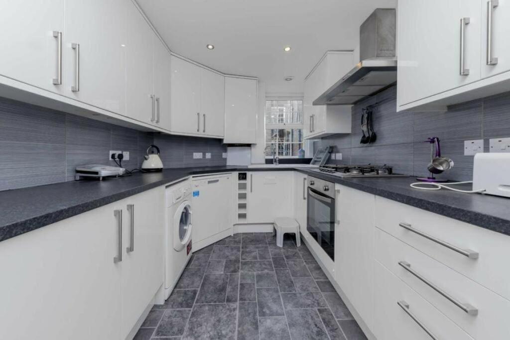 Appartement Elegant Flat In St Johns Wood Londen