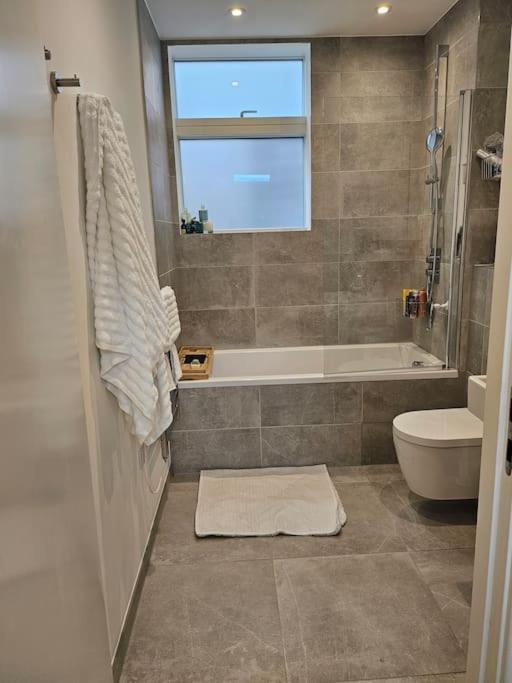 Fulham Design Apartment London