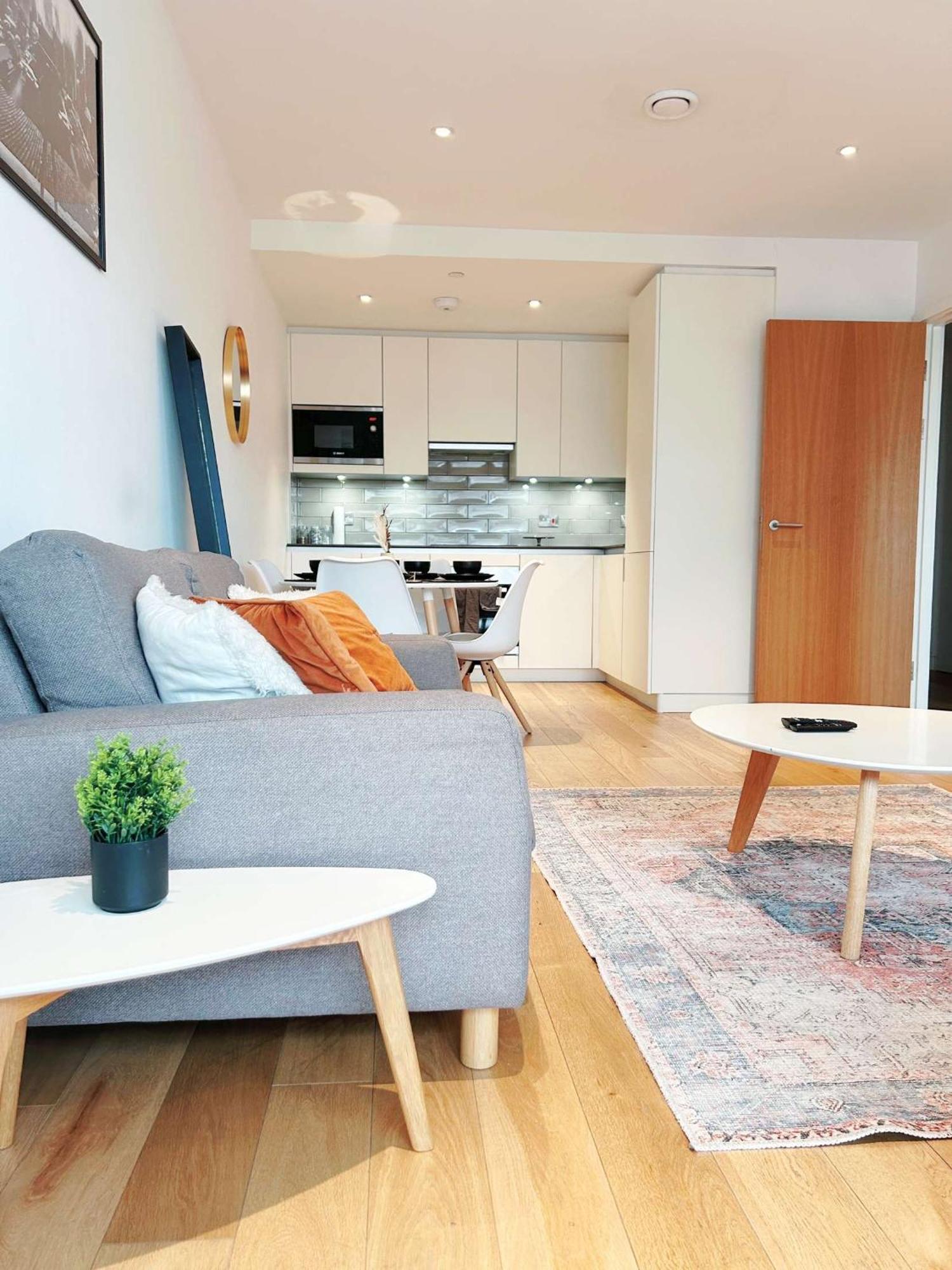 Apartment A Charming 2 Bedroom Flat