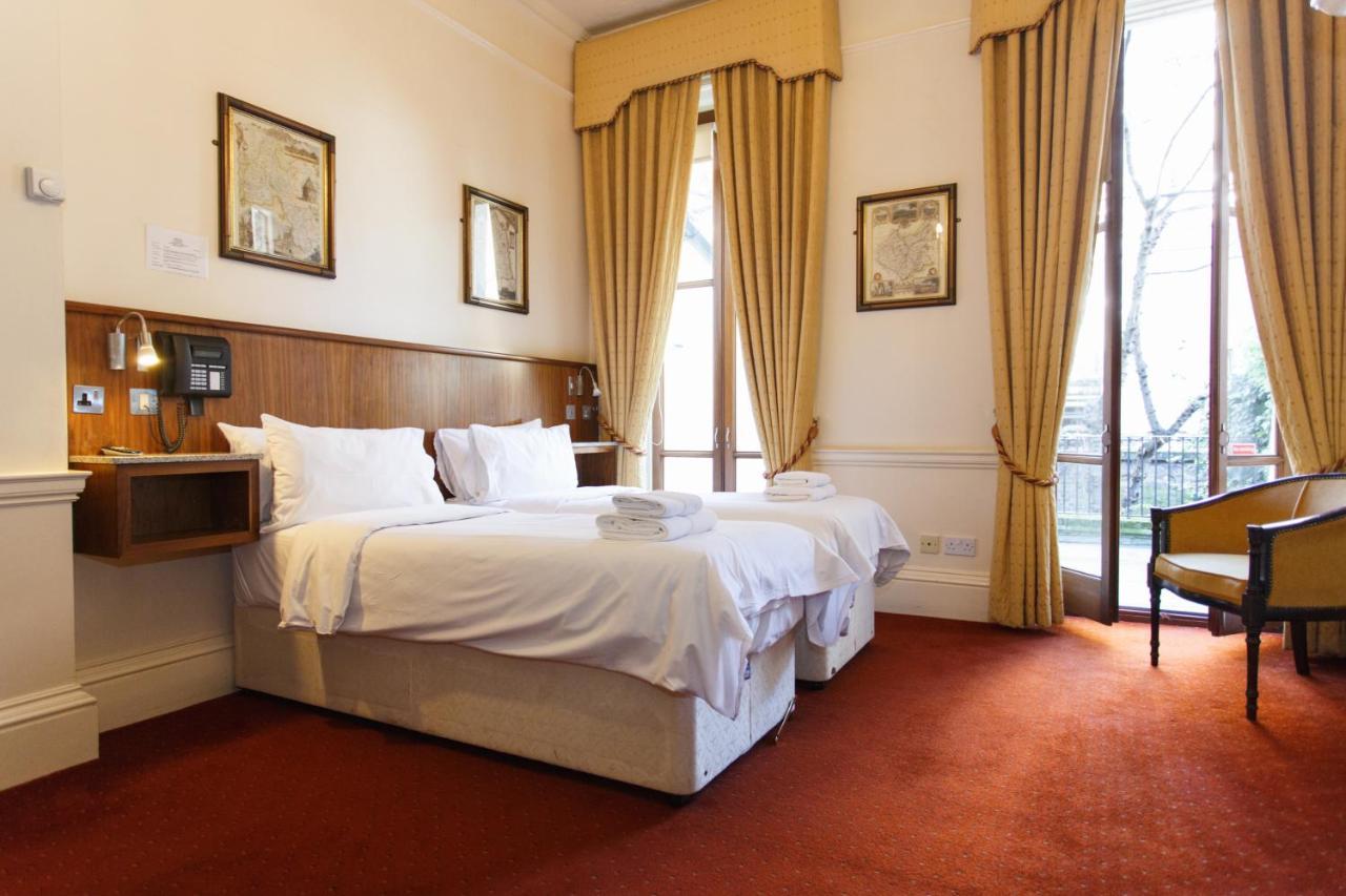 Morgan 3* London
