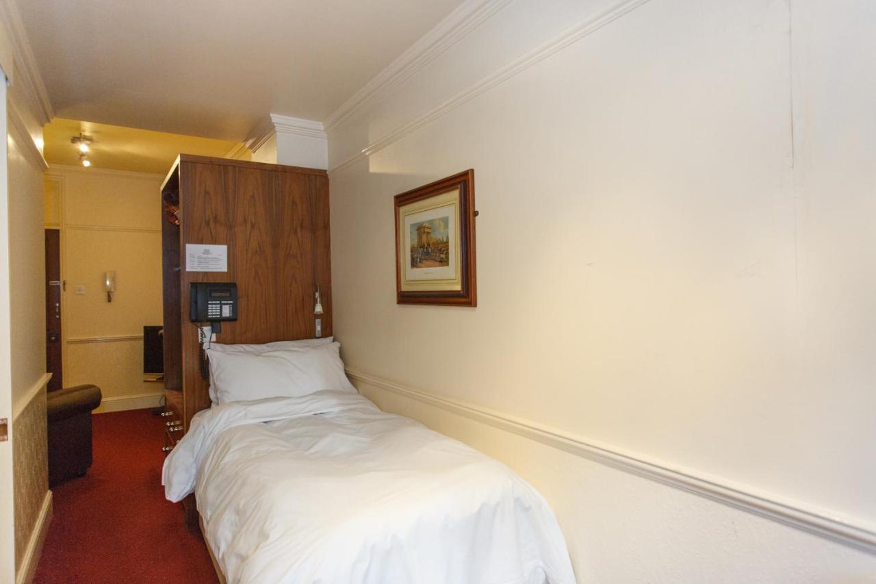 Morgan 3* London